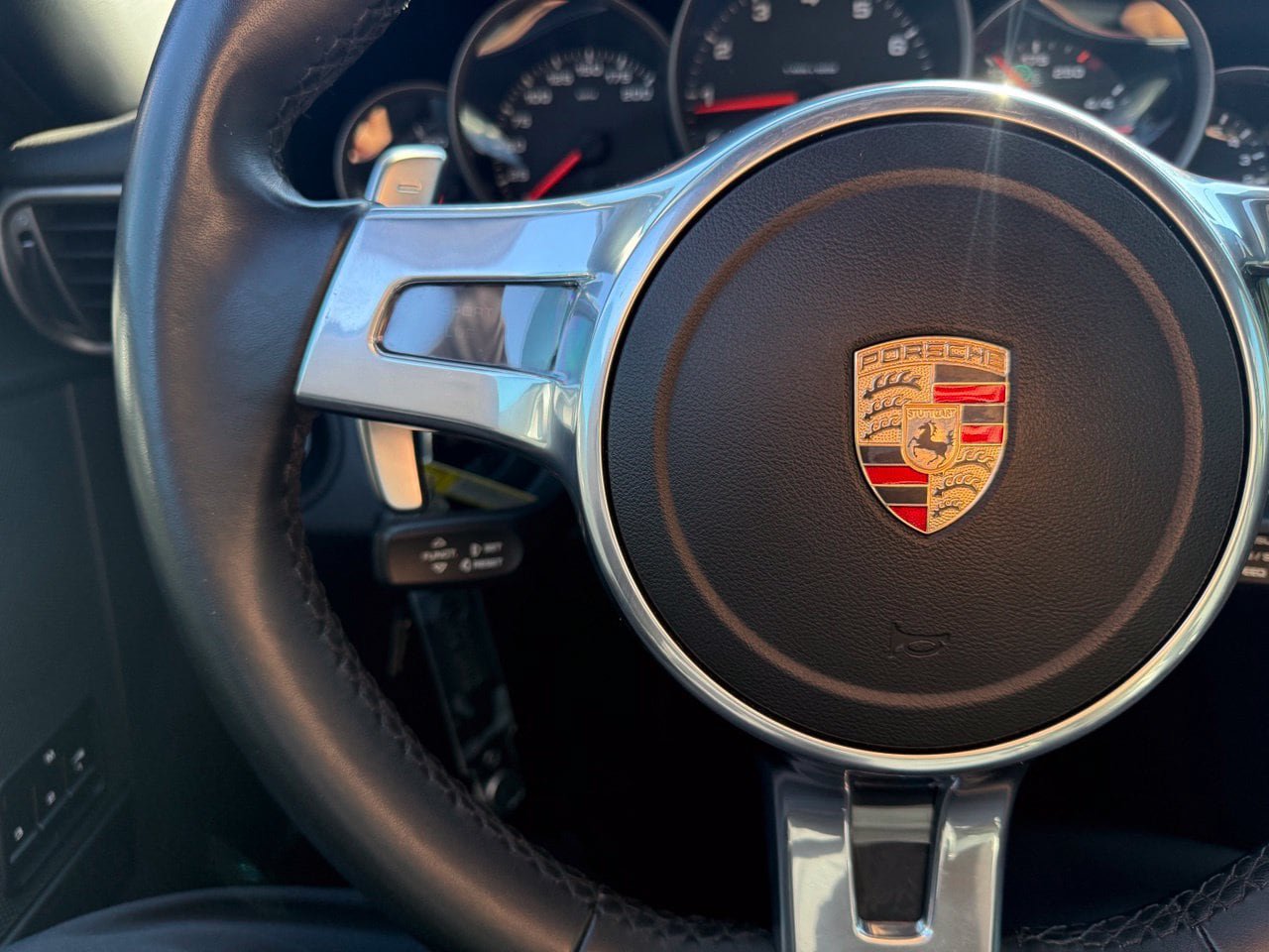 Used 2012 Porsche 911 Carrera RWD image 36