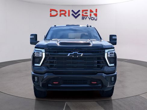 New 2026 Chevrolet Silverado 2500 LT w/ Trail Boss Package AWD/4WD image 9