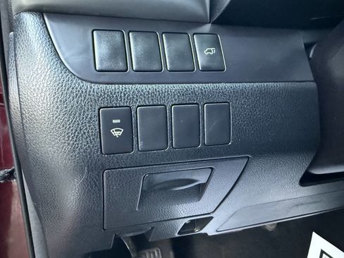 Used 2015 Toyota Highlander Plus image 19