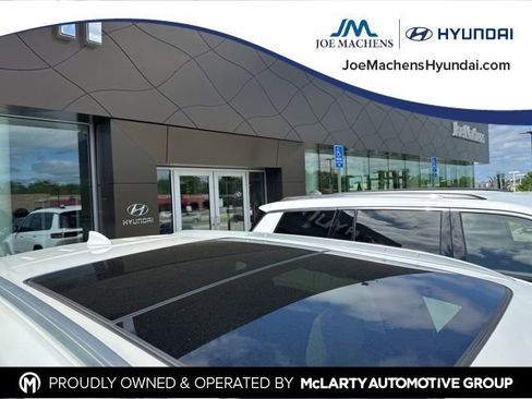 Used 2017 Cadillac XT5 Luxury w/ Driver Awareness Package FWD image 3