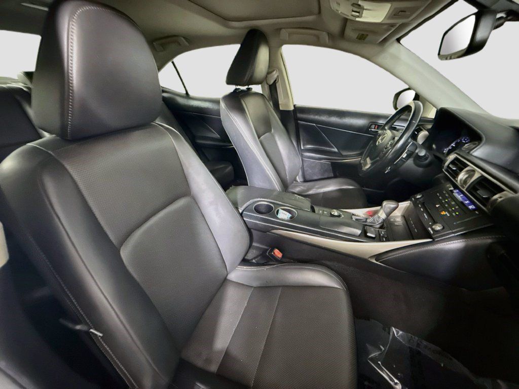 Used 2015 Lexus IS 250 AWD w/ Navigation System Package image 28
