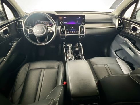 Used 2022 Kia Sorento SX AWD/4WD image 29