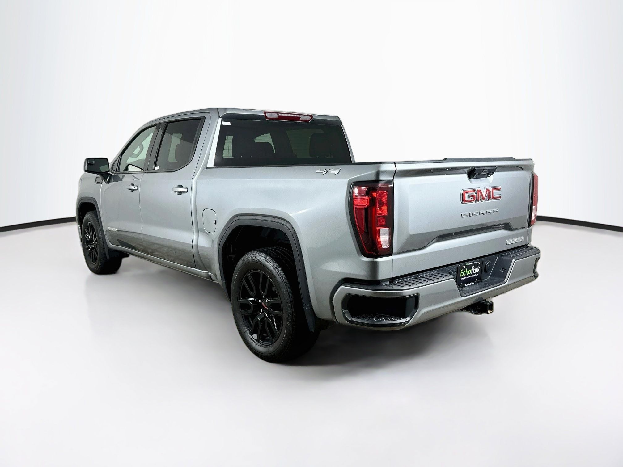 Used 2024 GMC Sierra 1500 Elevation AWD/4WD image 5