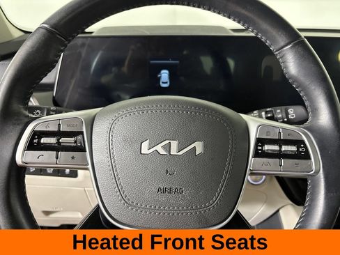 Used 2025 Kia Telluride S FWD image 16