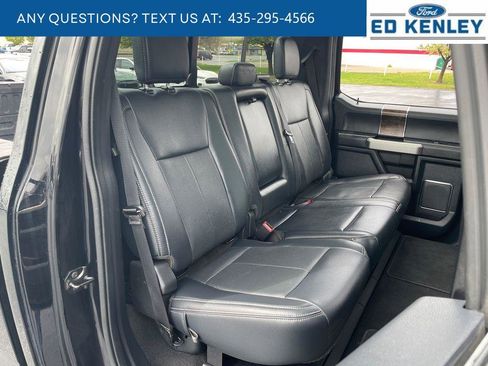 Used 2022 Ford F350 Lariat w/ Black Appearance Package image 33