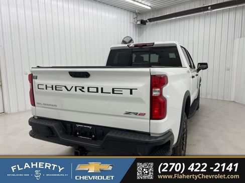 Used 2024 Chevrolet Silverado 1500 ZR2 w/ Technology Package AWD/4WD image 3