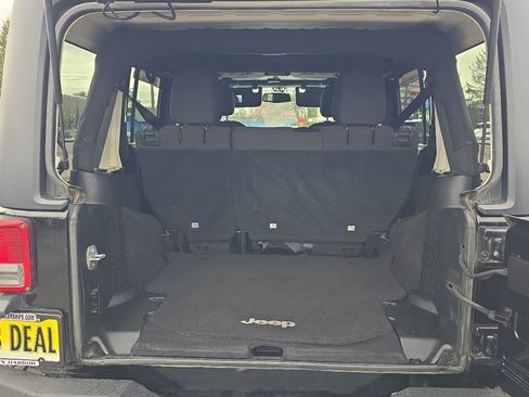 Used 2016 Jeep Wrangler Unlimited Sport w/ Quick Order Package 24S image 9