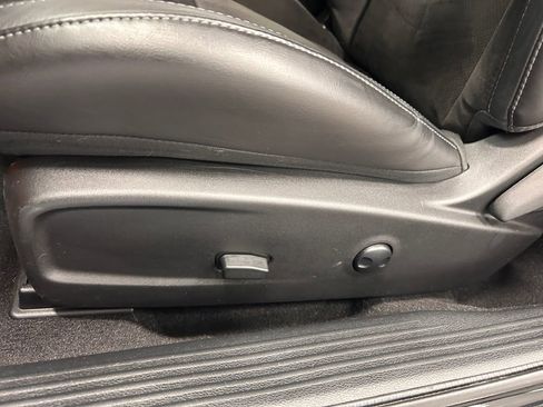 Certified 2023 Dodge Challenger R/T Scat Pack w/ Plus Package image 24