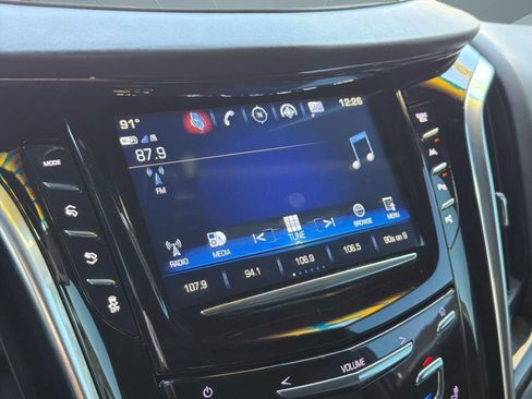 Used 2020 Cadillac Escalade ESV Platinum AWD/4WD image 23