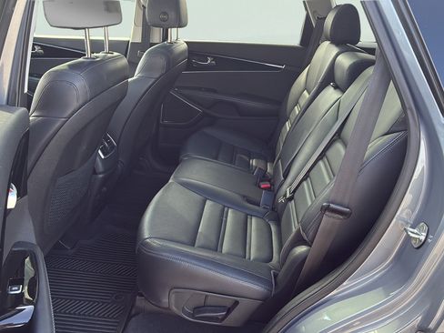 Used 2020 Kia Sorento SX FWD image 25
