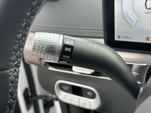 New 2024 Genesis GV60 Performance image 24