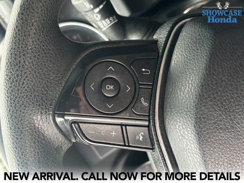 Used 2020 Toyota Camry LE w/ Carpet Mat Package image 11