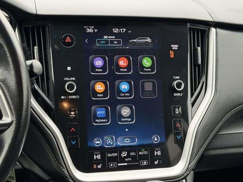 Used 2021 Subaru Outback Premium image 14