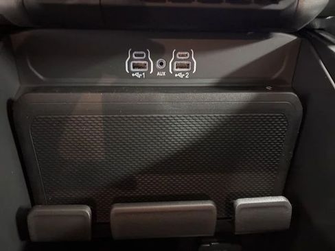 Used 2026 RAM 1500 Big Horn w/ Night Edition AWD/4WD image 27
