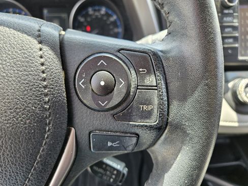 Used 2017 Toyota RAV4 XLE FWD image 26