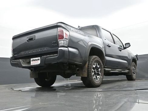 Used 2023 Toyota Tacoma TRD Off-Road w/ TRD Premium Off Road Package AWD/4WD image 11