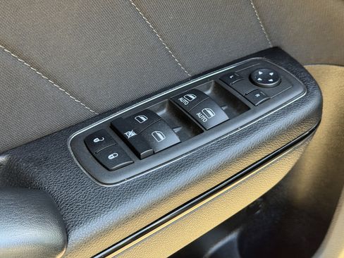 Used 2022 Dodge Charger GT w/ Blacktop Package image 12