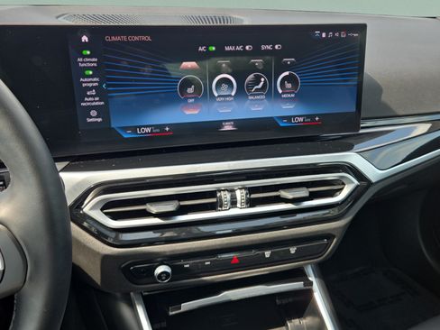 Used 2023 BMW 330i Sedan w/ Driving Assistance Package RWD image 26
