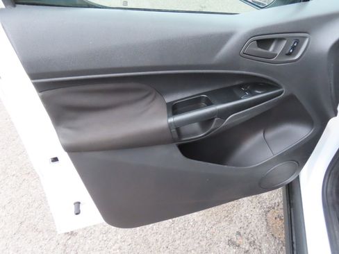 Used 2015 Ford Transit Connect XL image 6