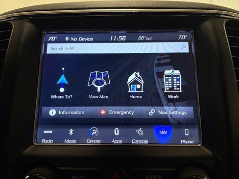 Used 2018 Jeep Grand Cherokee Limited AWD/4WD image 19