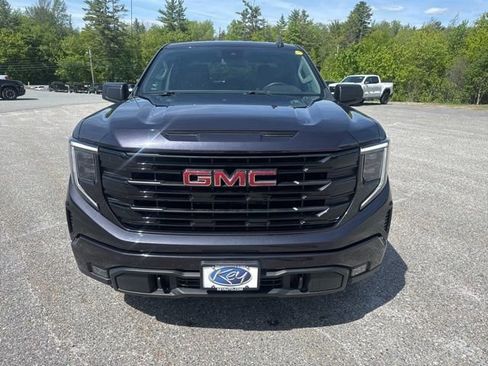 Used 2023 GMC Sierra 1500 Elevation AWD/4WD image 2