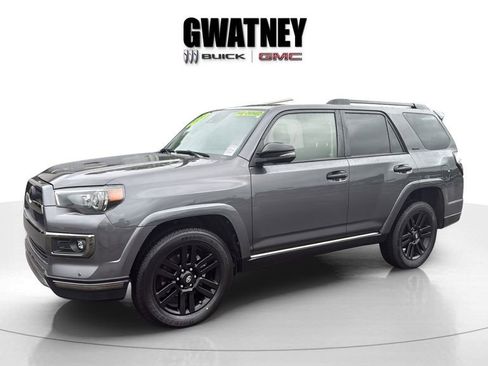 Used 2021 Toyota 4Runner Nightshade AWD/4WD image 11