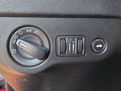 Used 2023 Dodge Charger SXT RWD image 24
