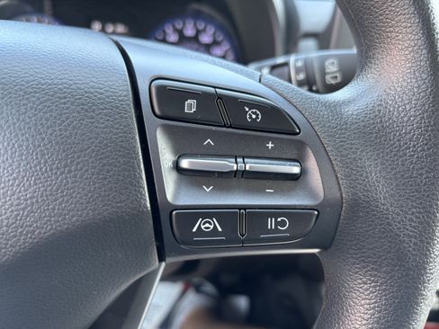 Used 2023 Hyundai Kona SEL AWD/4WD image 20