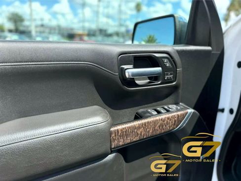 Used 2019 GMC Sierra 1500 Denali w/ Denali Ultimate Package AWD/4WD image 20
