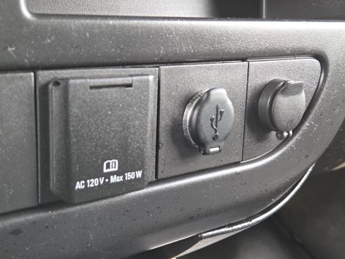 Used 2015 GMC Savana 2500 RWD image 13