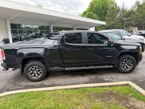 Used 2022 GMC Canyon AT4 AWD/4WD image 6