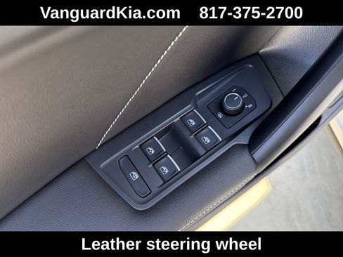 Used 2024 Volkswagen Tiguan SE R-Line w/ MDO Package, Three-Row FWD image 17