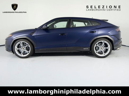 Used 2023 Lamborghini Urus Performante AWD/4WD image 8