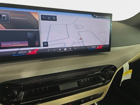 New 2026 BMW 330i xDrive Sedan w/ Premium Package image 20