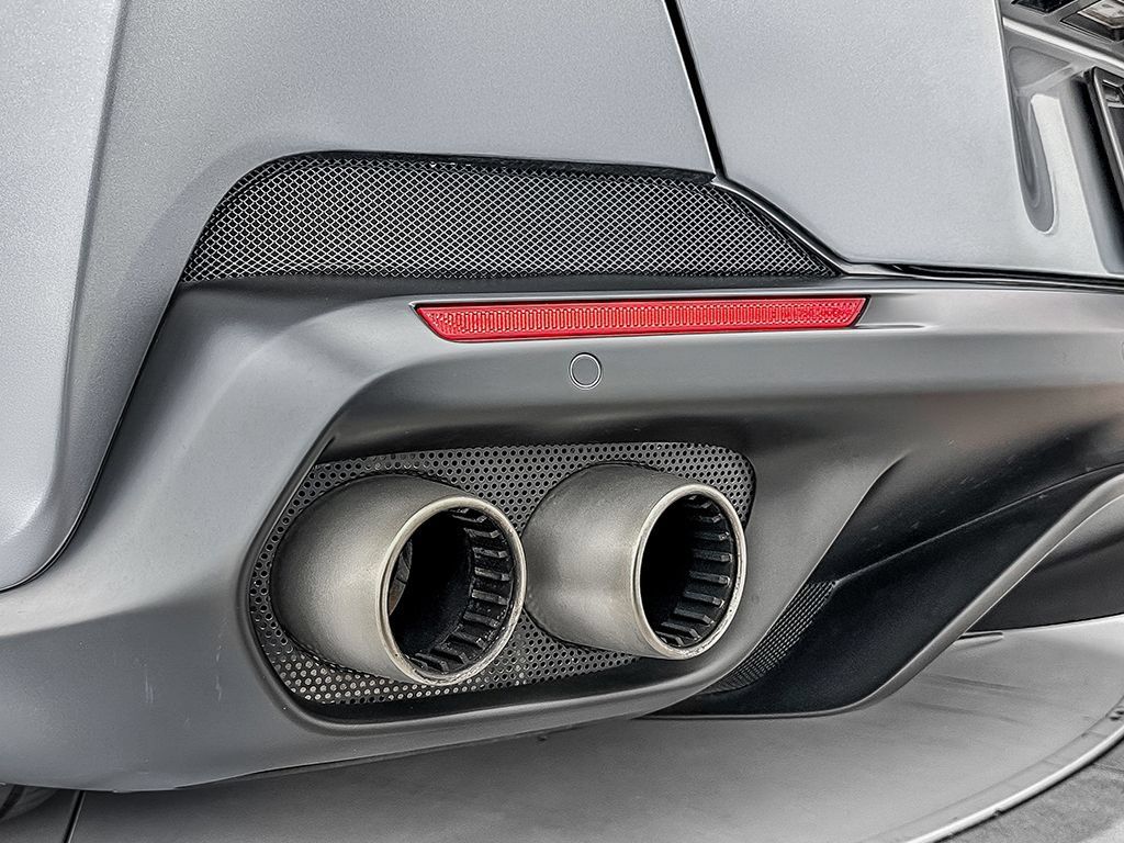 Certified 2019 Ferrari Portofino RWD image 28