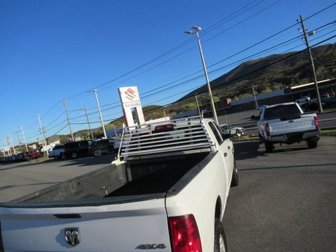 Used 2016 RAM 2500 Tradesman image 4