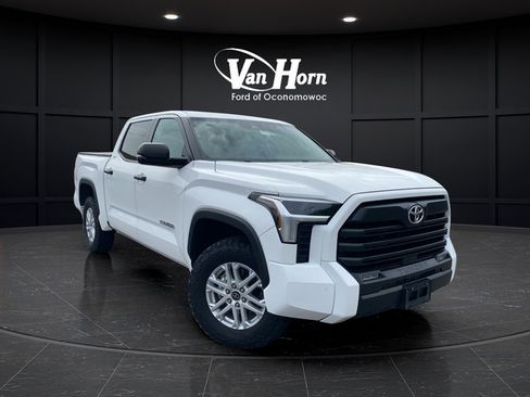 Used 2024 Toyota Tundra SR5 w/ SR5 Convenience Package AWD/4WD image 1