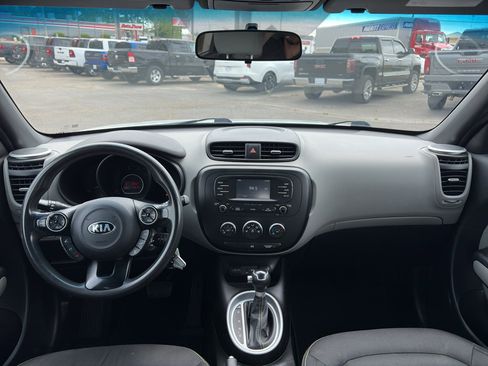 Used 2016 Kia Soul + w/ Eco Package FWD image 10