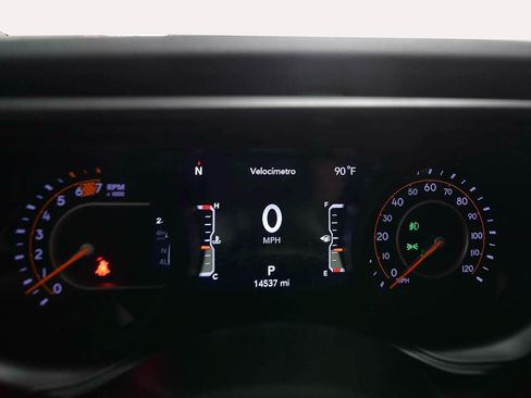 Used 2025 Jeep Wrangler Unlimited Rubicon AWD/4WD image 14