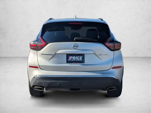 Used 2023 Nissan Murano SV image 7