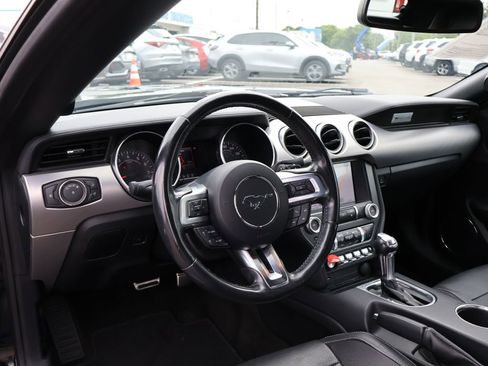 Used 2019 Ford Mustang GT Premium RWD image 19