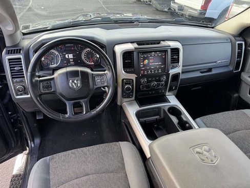 Used 2018 RAM 1500 Big Horn image 9