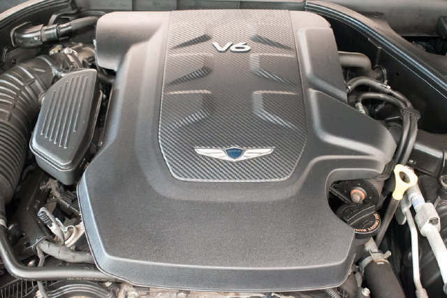 Used 2018 Genesis G80 3.8 w/ Option Group 03 AWD/4WD image 4