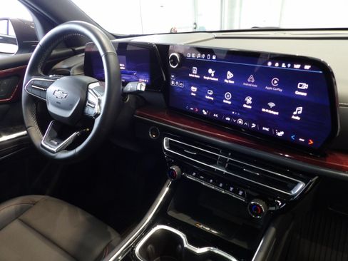 Used 2024 Chevrolet Traverse Z71 w/ LPO, Floor Liner Package image 26