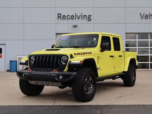 Used 2023 Jeep Gladiator Mojave w/ LED Lighting Group AWD/4WD image 3