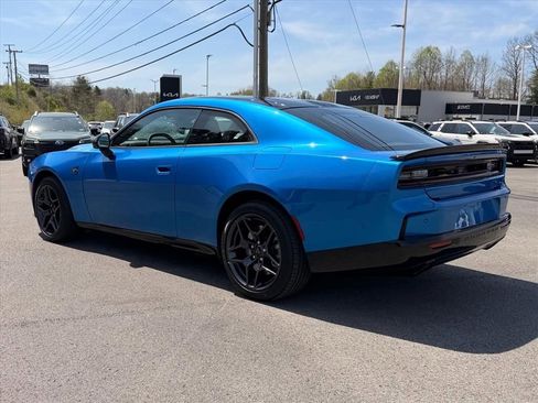 Used 2026 Dodge Charger Scat Pack w/ Blacktop Package AWD/4WD image 7