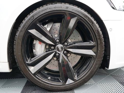 Used 2019 Audi RS 5 Sportback w/ Dynamic Plus Package AWD/4WD image 36