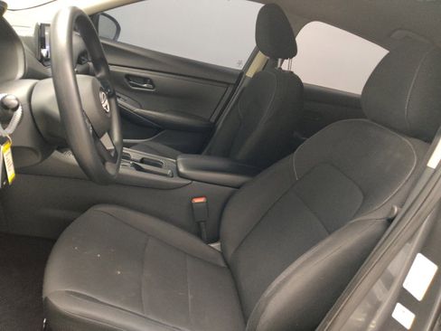 Used 2024 Nissan Sentra S image 17
