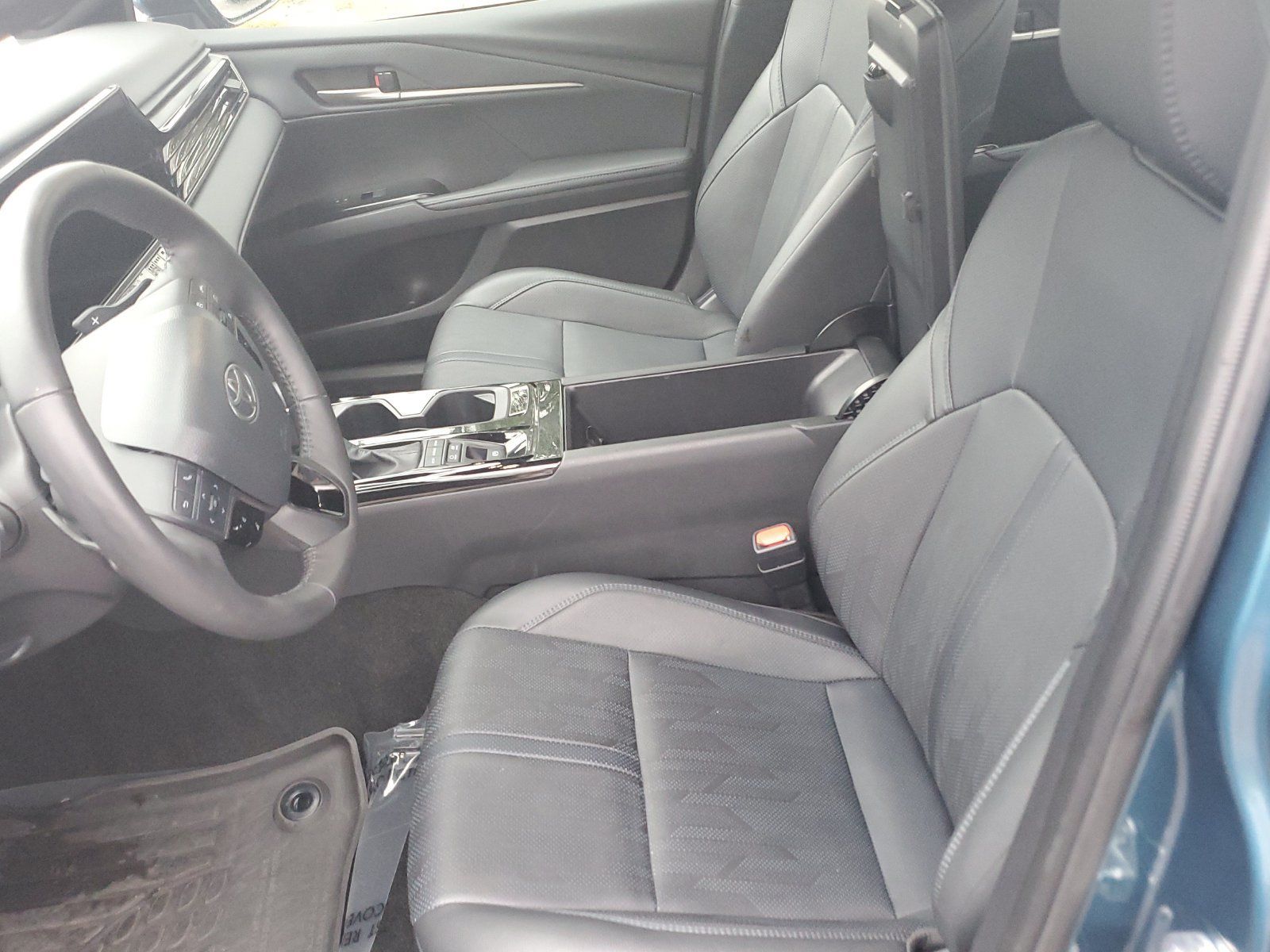 Used 2026 Toyota Camry XSE w/ Premium Plus Package AWD/4WD image 17