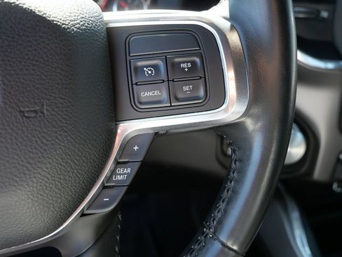 Used 2021 RAM 2500 Laramie AWD/4WD image 19